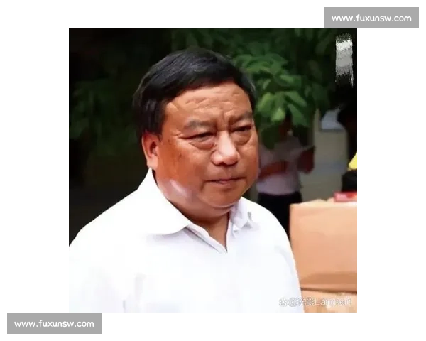 早报:安全守护者陨落,桑枣中学铭记叶志平 早报:安全守护者陨落,桑枣中学铭记叶志平